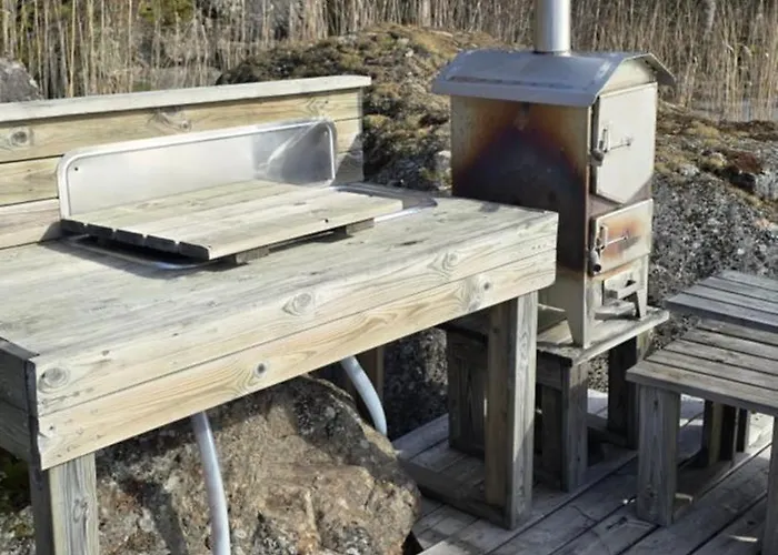 木屋 Kangassaari - The Kingdom Of Peace